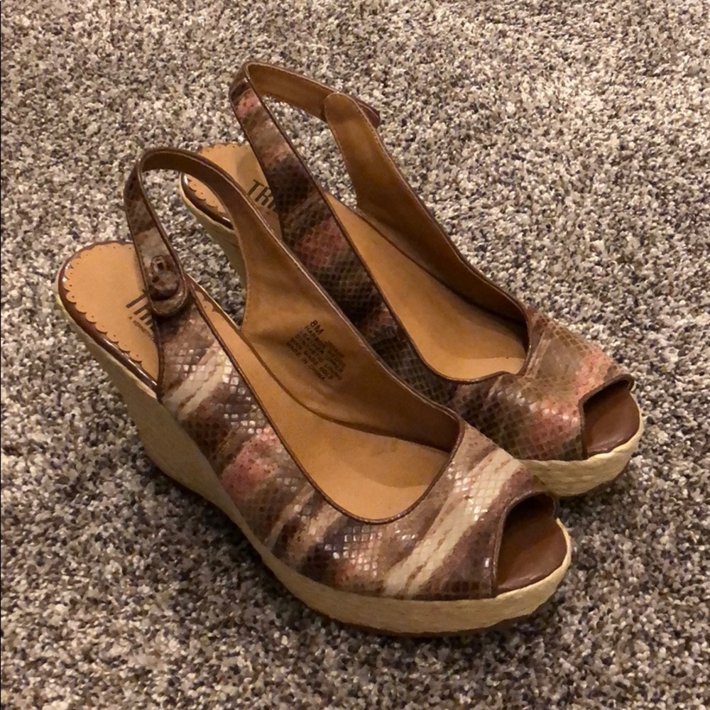 Tribeca by Kenneth Cole 4” Wedge